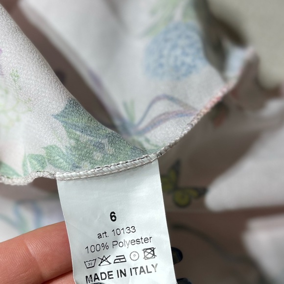 Pretty Little Thing Pale Pink Floral Butterfly Satin Peplum Blouse - Picture 9 of 9